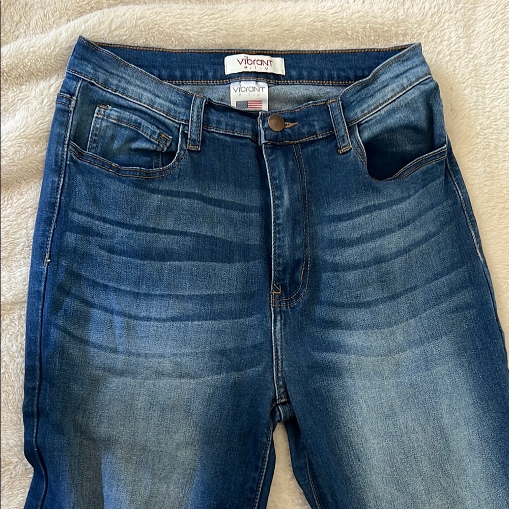 Vibrant Blue Wide Legged Jeans with Vintage Fading
